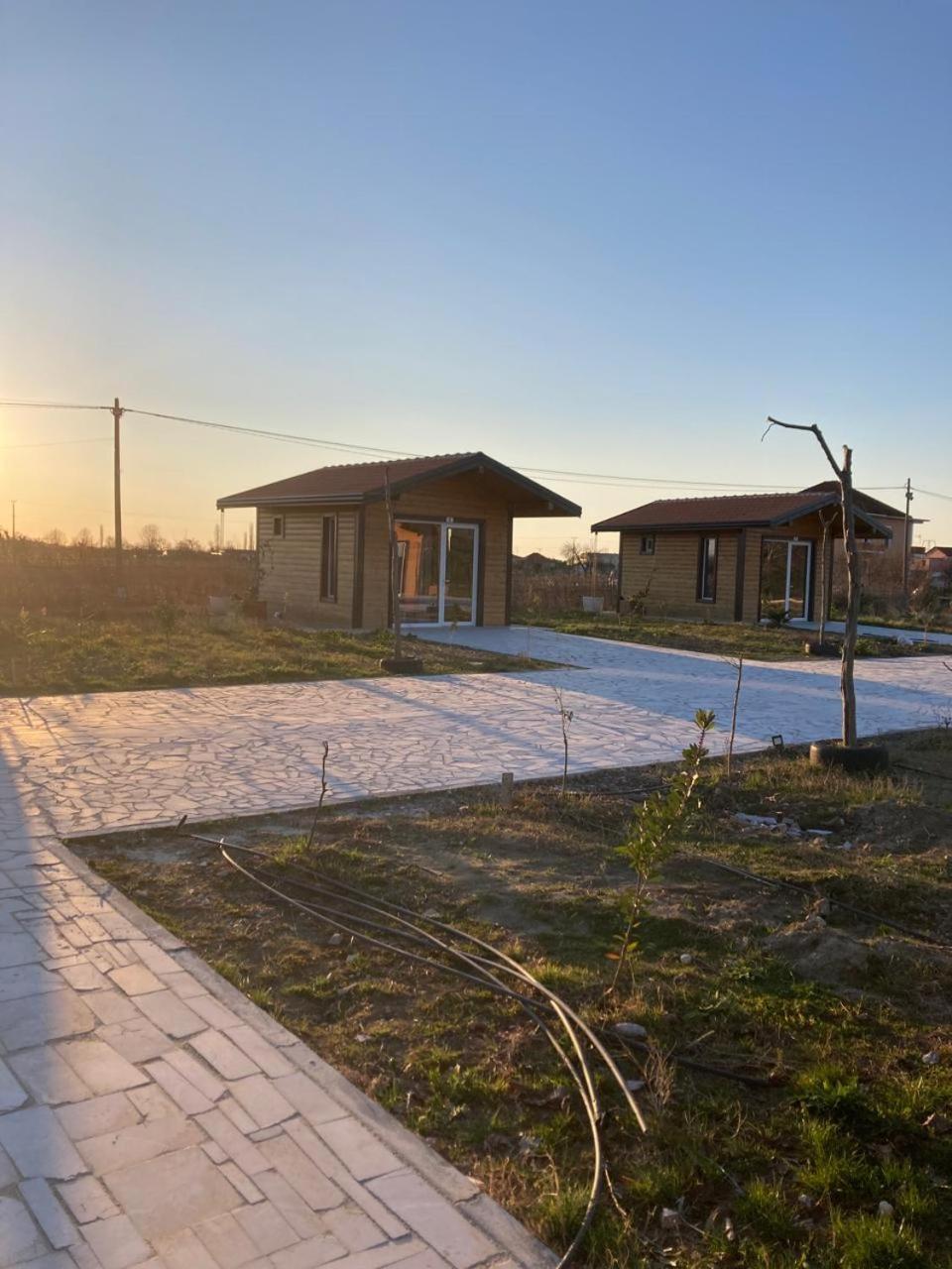 Natyra E Ishullit - Hotel, Ristorant, - Lezhe, Shengjin, Shengjin Lezhe, Shengjin, Lezhe Resort *