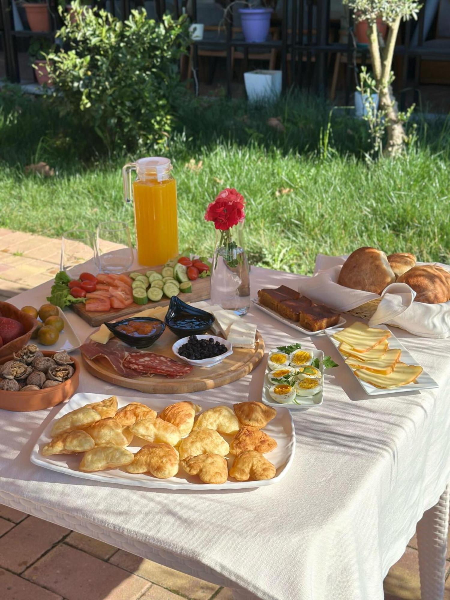 Resort Natyra E Ishullit - Hotel, Ristorant, - Lezhe, Shengjin, Shengjin Lezhe, Shengjin, Lezhe *